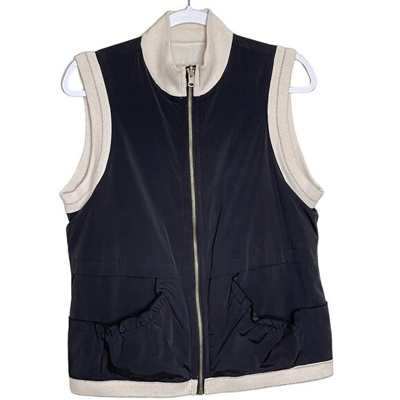 Chico’s Zenergy Reversible Roxy Rib Vest Zip Up Snap Button Athleisure Size M - Picture 1 of 16